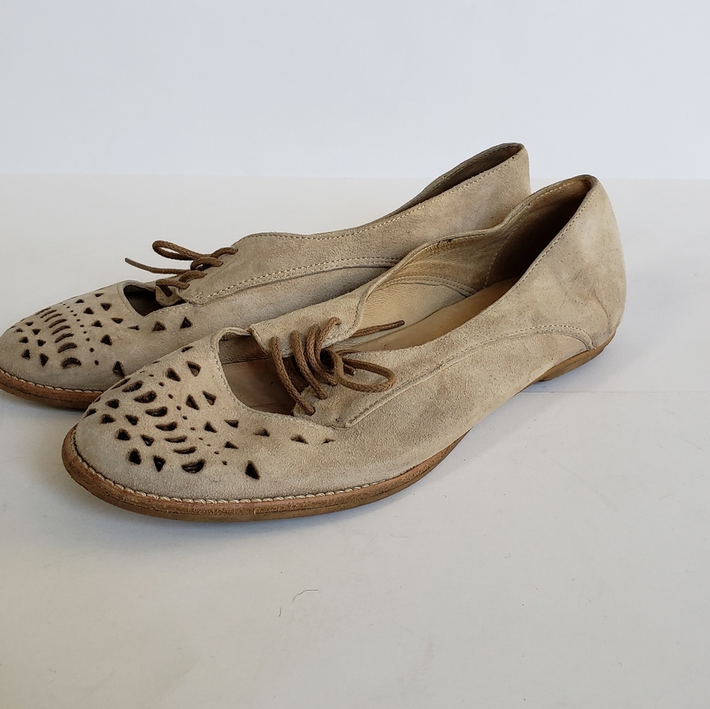 Free people flats with laser cut front